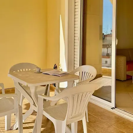 Appartamento Orange Sea View Sarandë