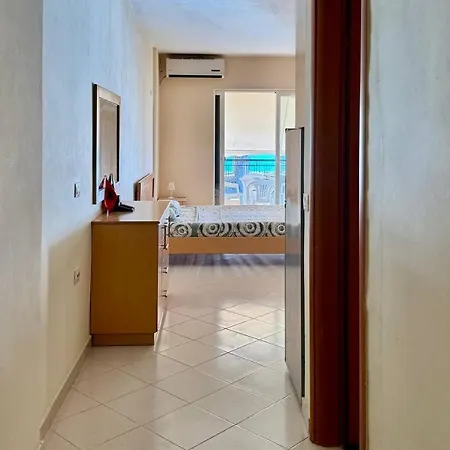 Orange Sea View Apartment