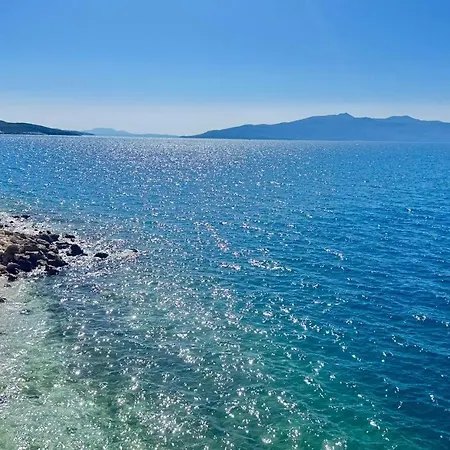 Orange Sea View Daire